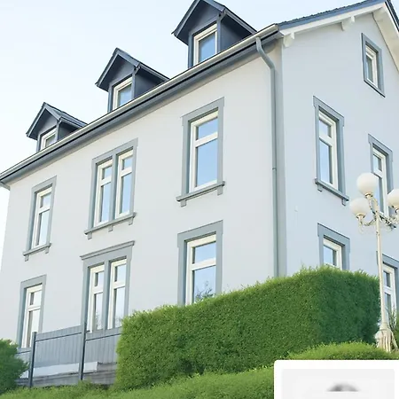 Apartment Eser *